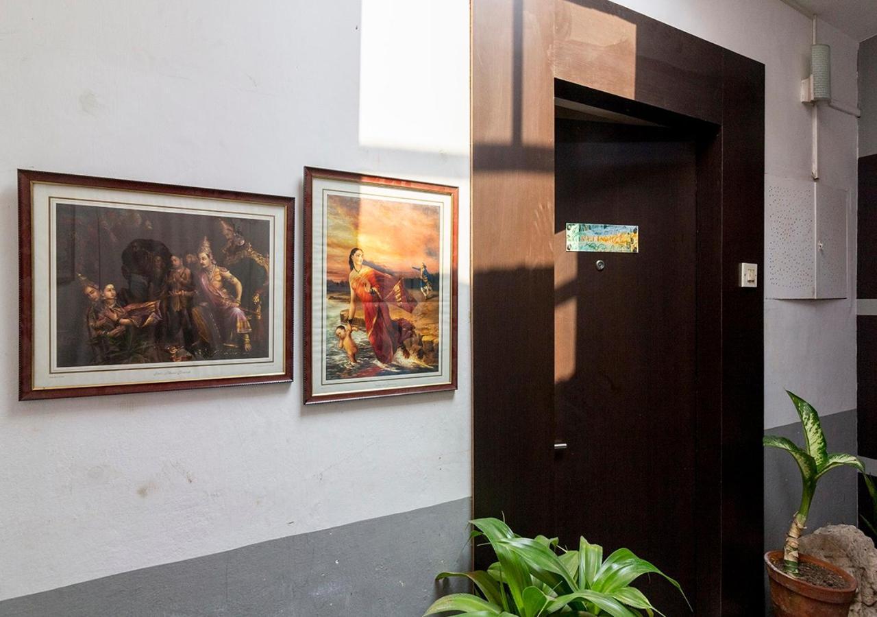 Neelam Bed & Breakfast Kalküta Dış mekan fotoğraf