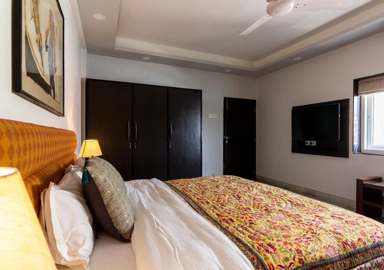 Neelam Bed & Breakfast Kalküta Dış mekan fotoğraf