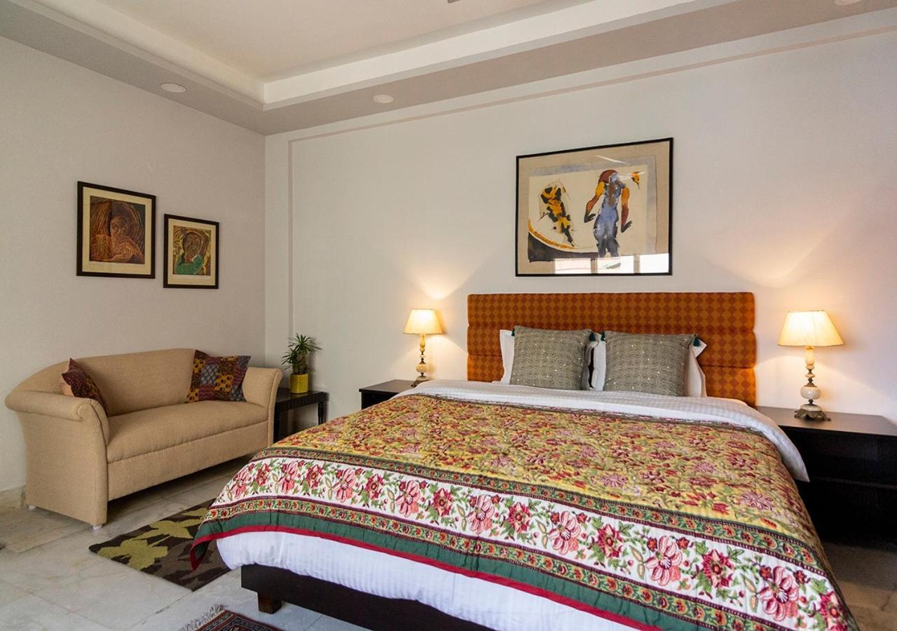 Neelam Bed & Breakfast Kalküta Dış mekan fotoğraf