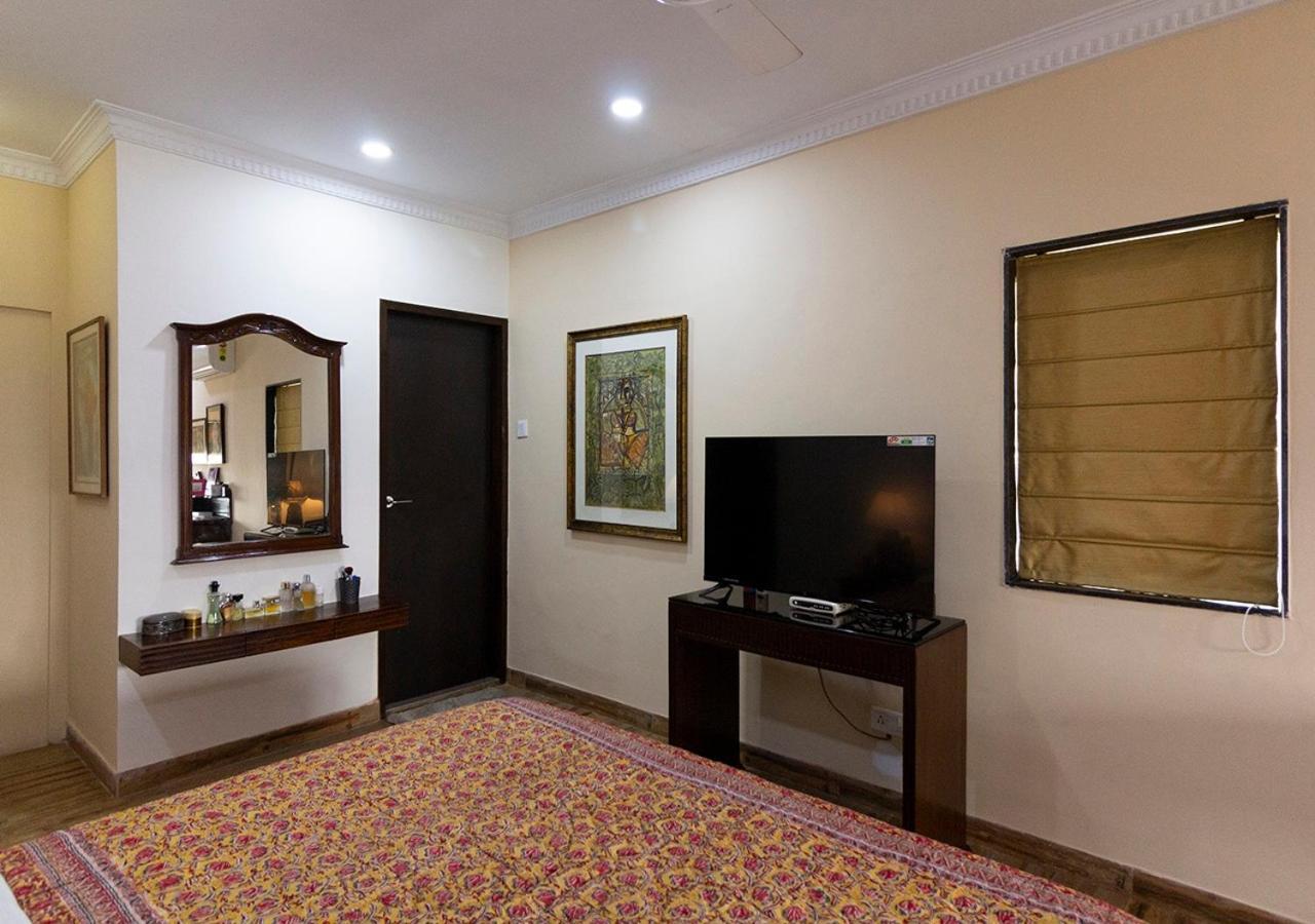 Neelam Bed & Breakfast Kalküta Dış mekan fotoğraf